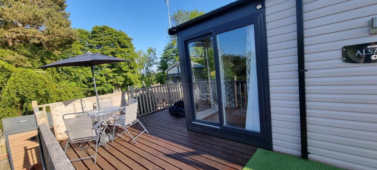Lynton Lodges Evanton Bagian luar foto